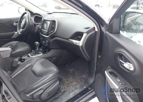 2018 Jeep Cherokee Latitude Plus 4X4 z USA, uszkodzony, nr VIN 1C4PJMLB6JD501100